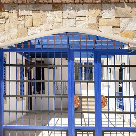 Convenient 1 Bedroom House Near The Center Of Bodrum